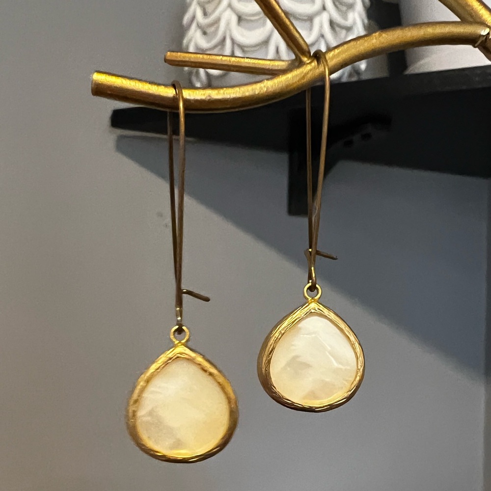 Mother of Pearl Drop Earrings